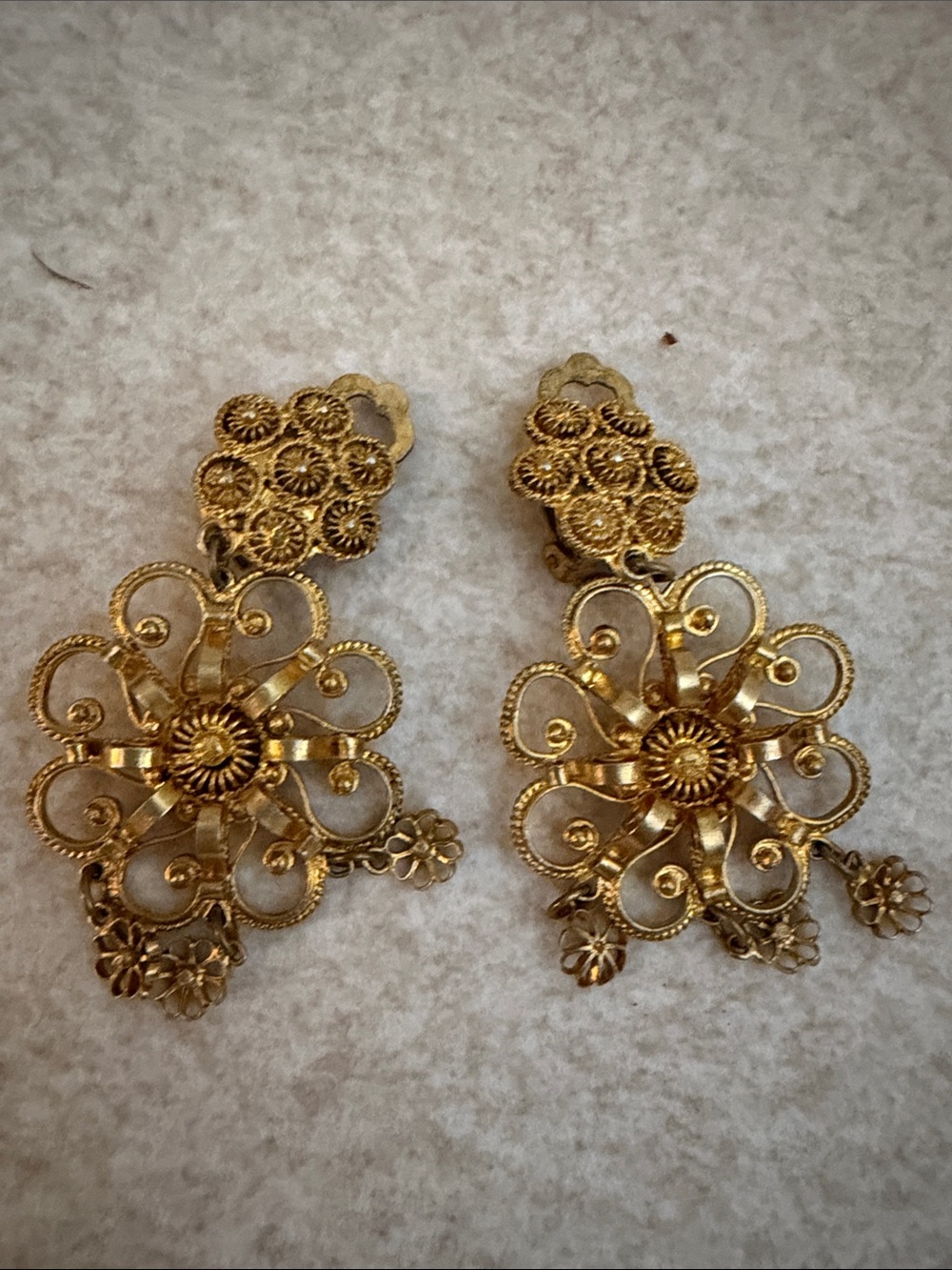 Gold Floral Filigree Drop Earrings - clip on vintage